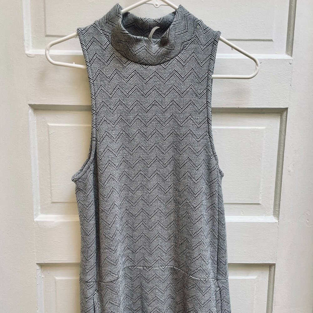 Free People Black & White Chevron Sleeveless Mock Neck Dress | Size Small